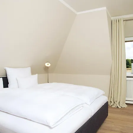 בית נופש Hiidbloom-hues Von & Mehr